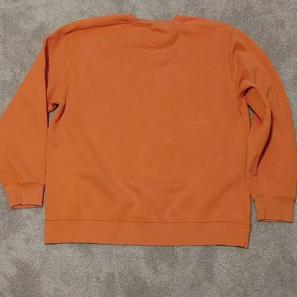 IZOD Men’s XL Orange Crewneck Sweatshirt Pullover Embroidered Logo